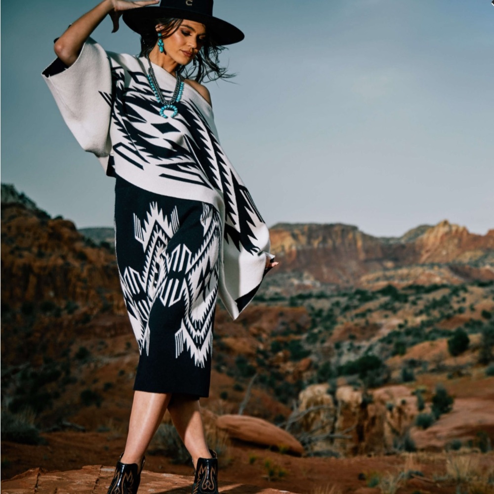 XL Ariat Chimayo Skirt